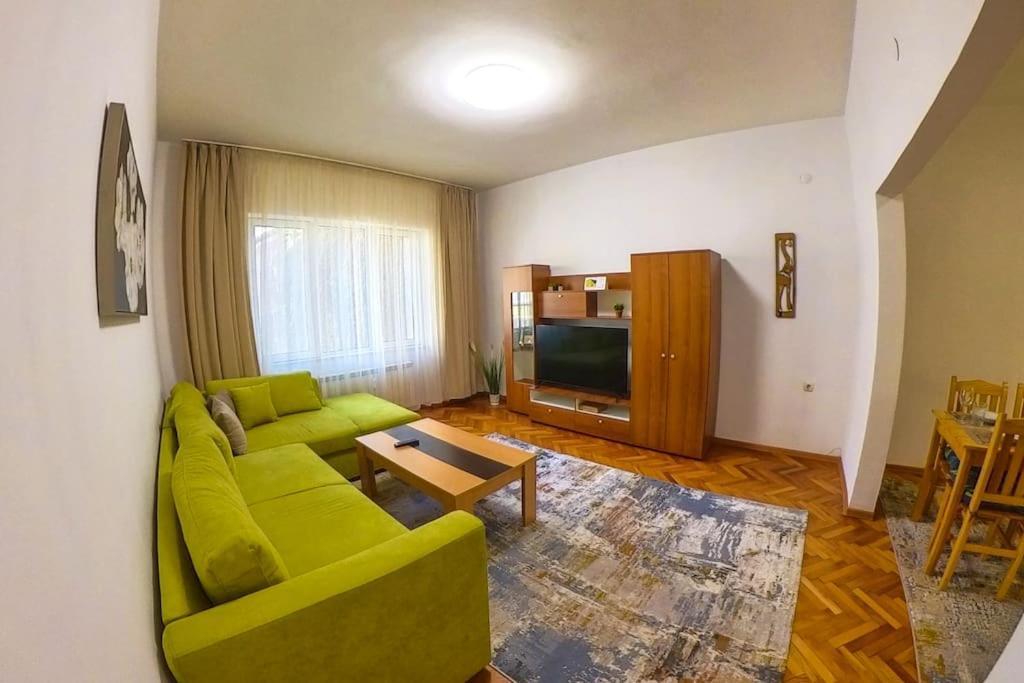 The Green Apartment In The Heart Of Old Sofia 1Bdr Eksteriør billede